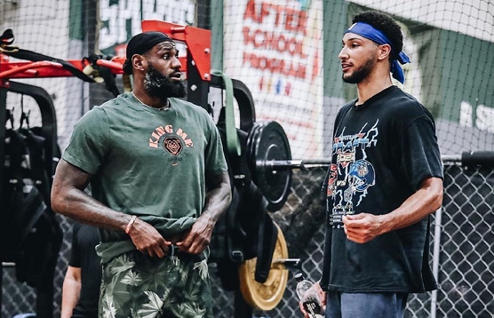 关键时刻 关键时刻