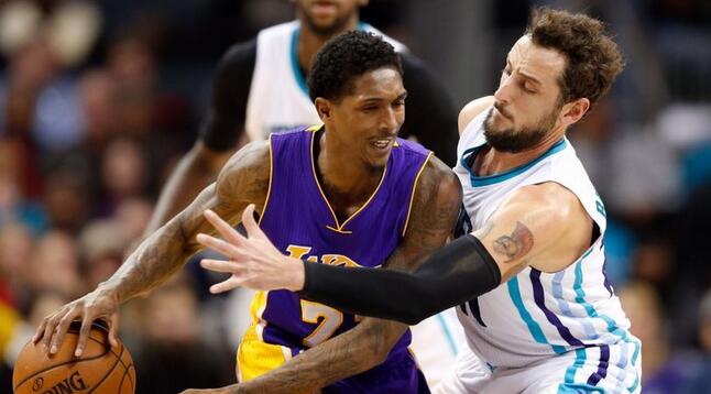 总能在场上 总能在场上