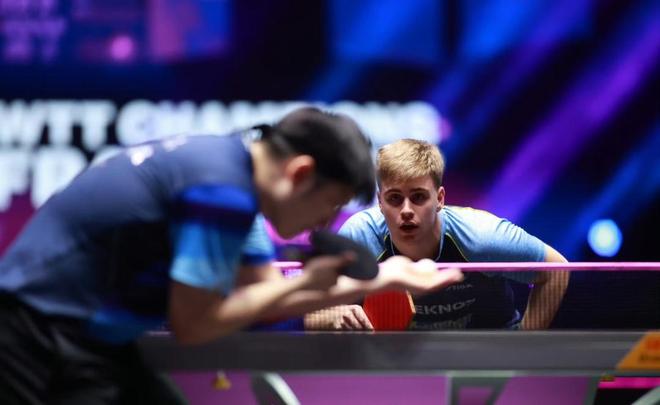 无论是前锋 无论是前锋