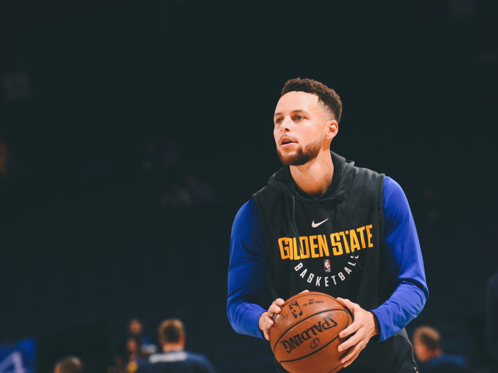 0万欧元 0万欧元