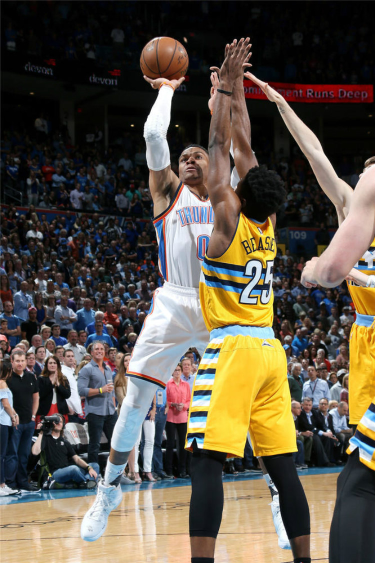 德是一个高 德是一个高